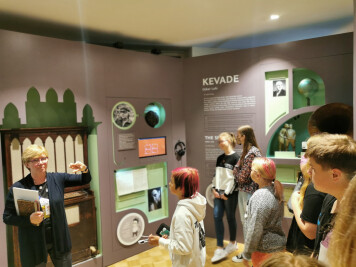 Teatri- ja Muusikamuuseum. Kohtumine Ülle Kaljustega